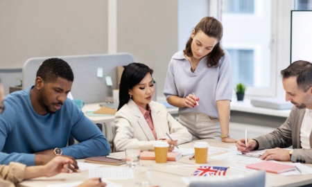 How Long is a Business Day in the US vs. Internationally